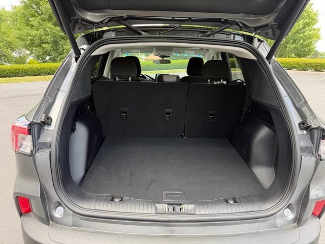 Certified 2022 Ford Escape SE w/ SE Sport Appearance Package AWD/4WD image 20