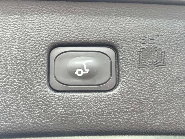 Certified 2024 Ford Edge Titanium w/ Equipment Group 301A AWD/4WD image 12