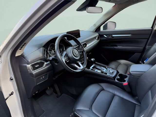 Used 2025 MAZDA CX-5 AWD 2.5 S w/ Select Package image 4