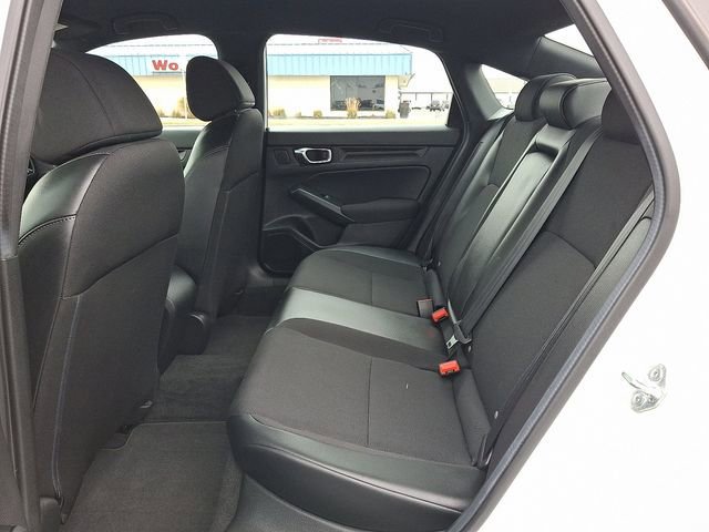Used 2025 Honda Civic Sport image 10