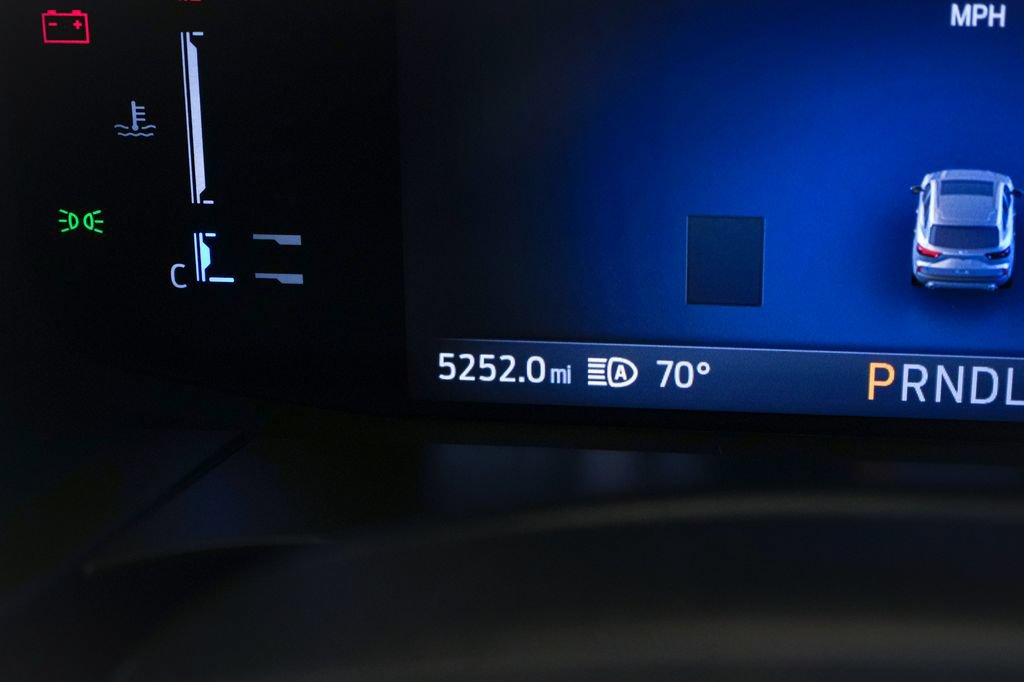 Certified 2024 Ford Escape ST-Line w/ Tech Pack #1 AWD/4WD image 20