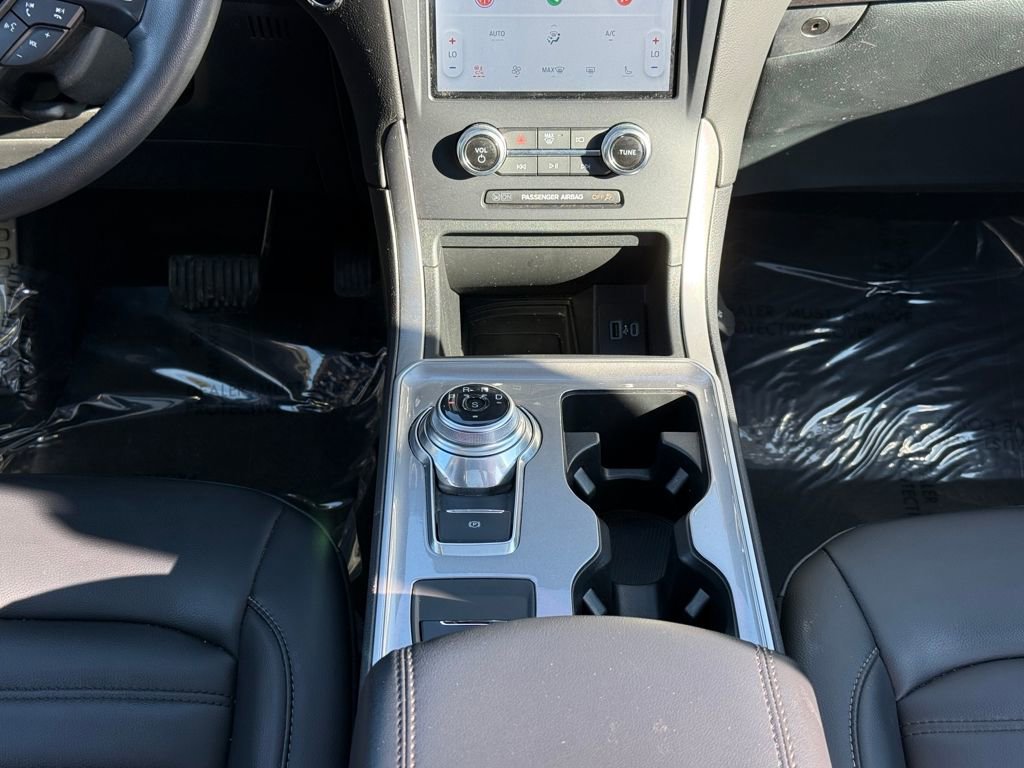 Certified 2024 Ford Edge SEL w/ Convenience Package image 13