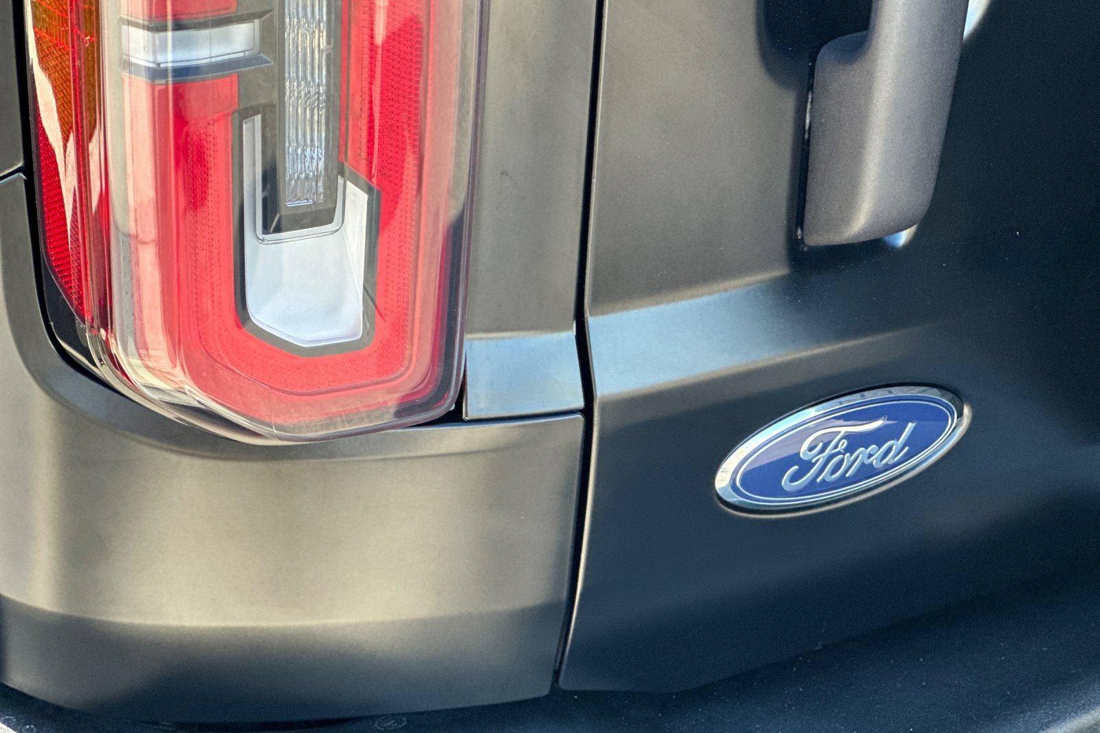 Certified 2022 Ford Bronco Wildtrak AWD/4WD image 27