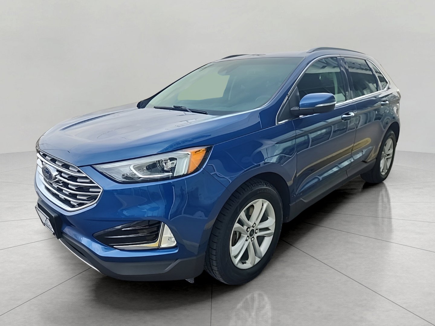 Certified 2020 Ford Edge SEL image 3