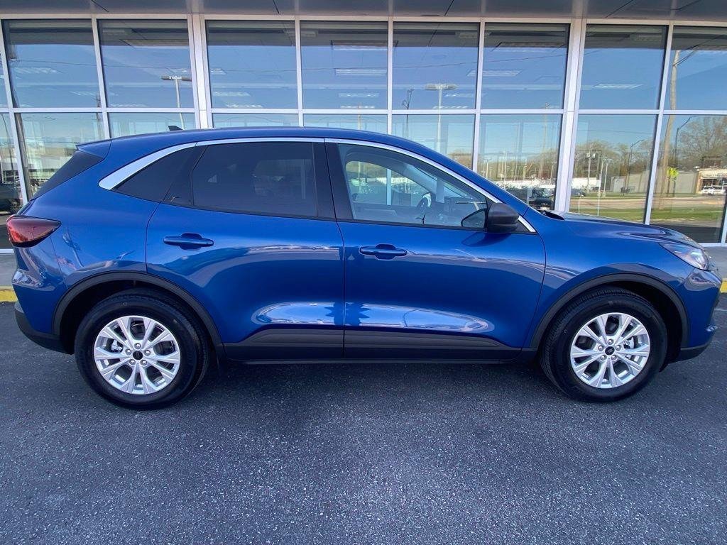 Certified 2023 Ford Escape Active w/ Cold Weather Package FWD image 10