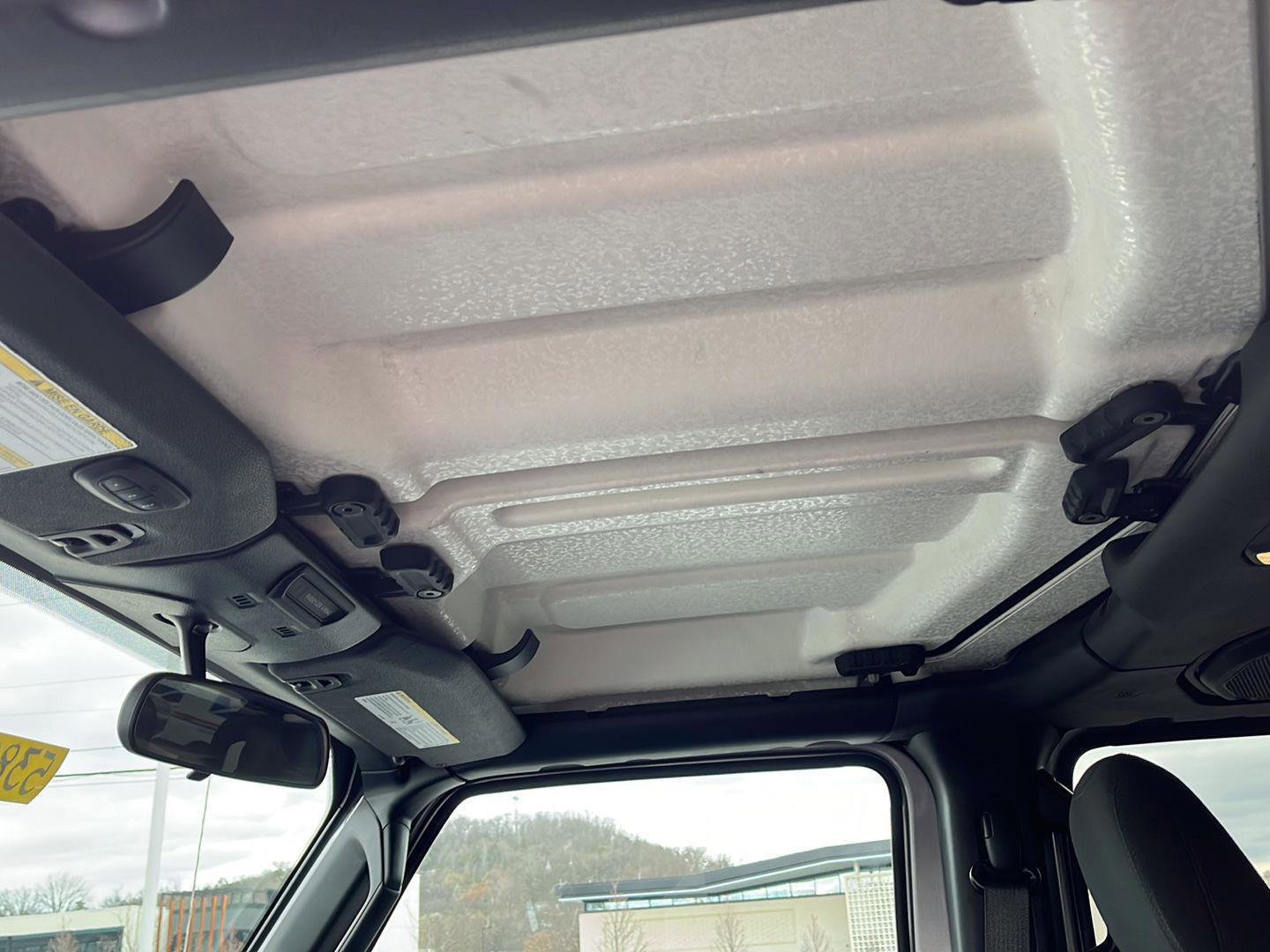 Used 2019 Jeep Wrangler Unlimited Sahara AWD/4WD image 23