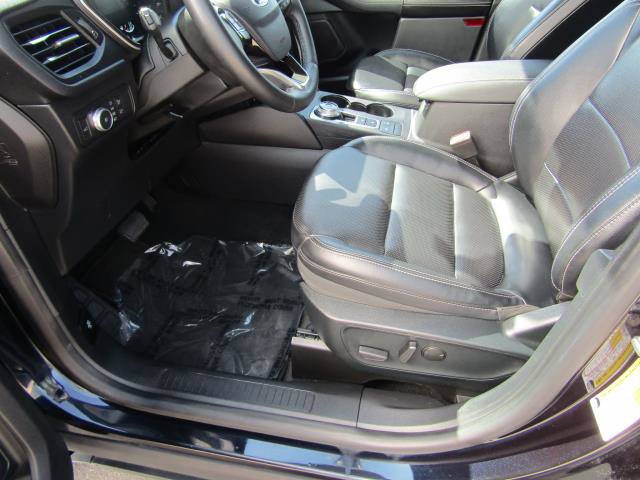 Certified 2021 Ford Escape SEL AWD/4WD image 16