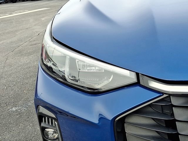 Certified 2023 Ford Escape Platinum w/ Premium Technology Package image 9