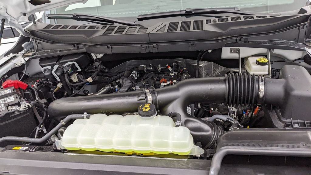 Certified 2025 Ford F150 Lariat AWD/4WD image 45