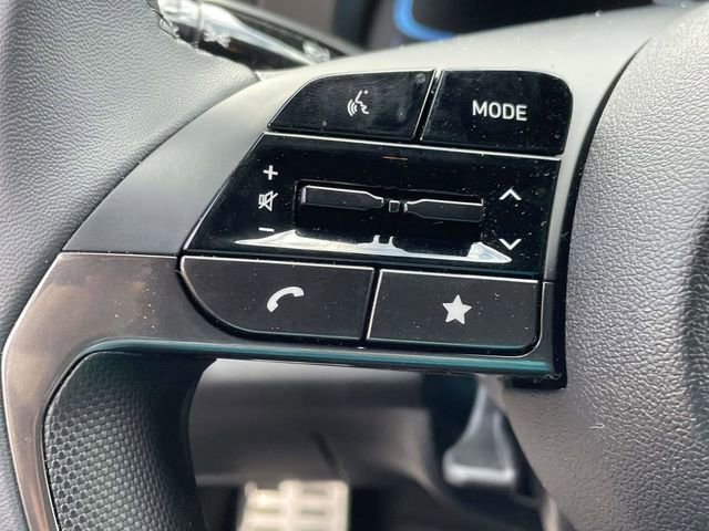 Used 2026 Hyundai Elantra Sport image 15