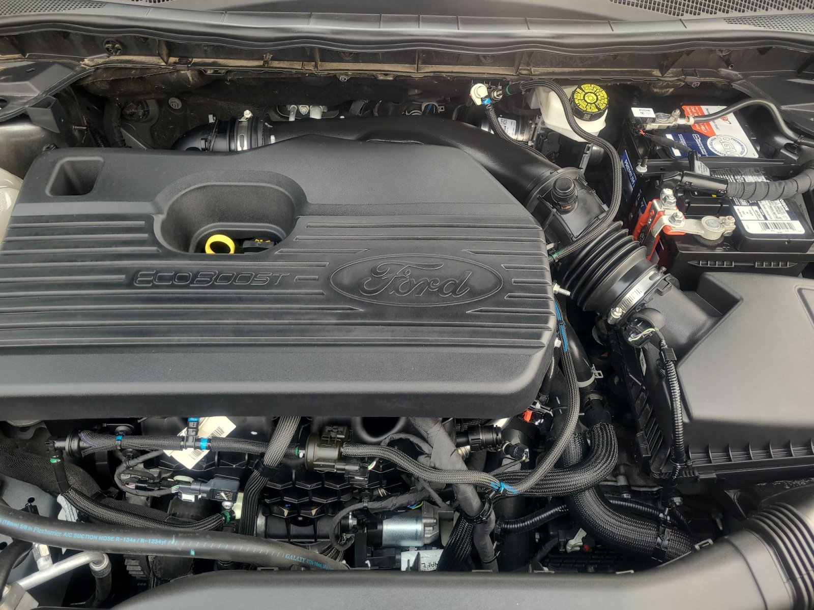 Certified 2020 Ford Escape Titanium AWD/4WD image 22