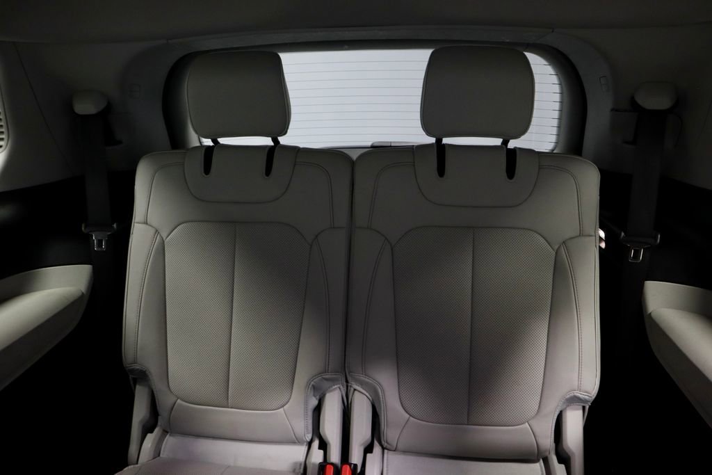 Used 2023 Jeep Grand Cherokee L Overland image 24