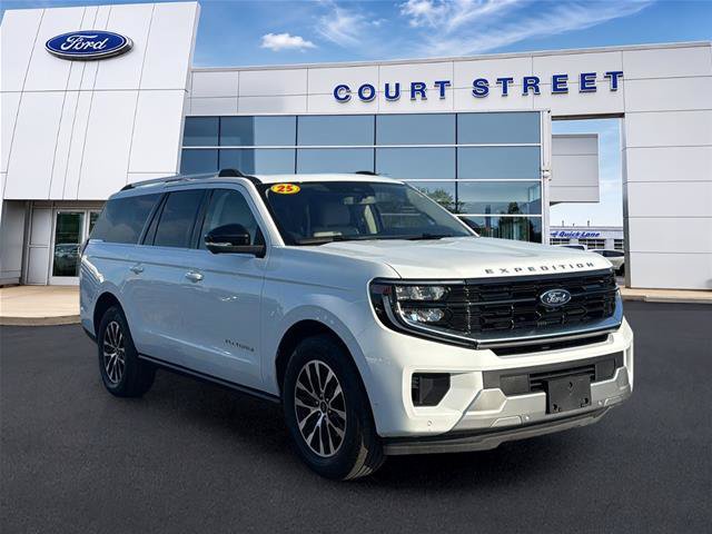 Certified 2025 Ford Expedition Max Platinum AWD/4WD image 3