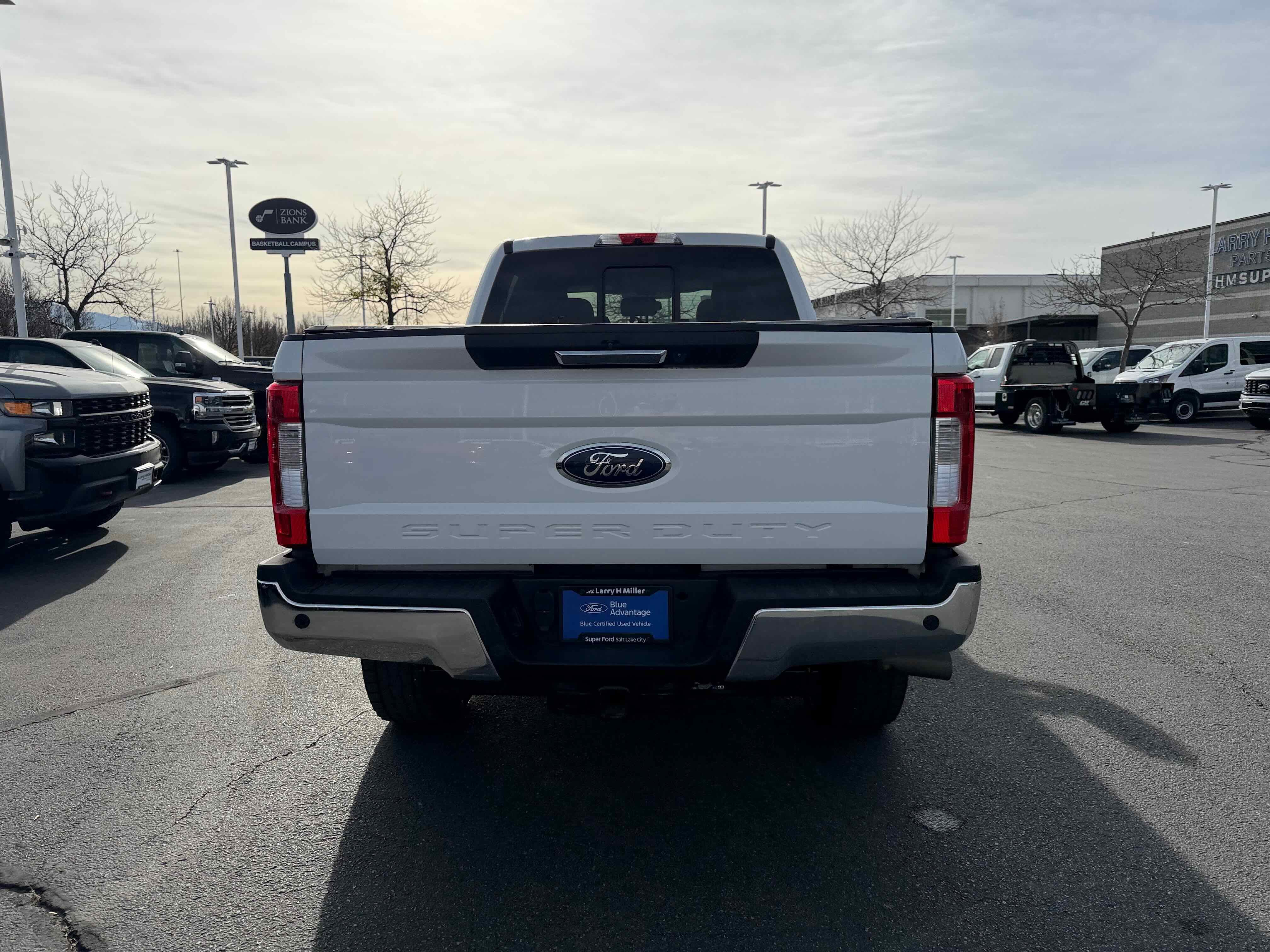 Certified 2017 Ford F350 Lariat w/ Lariat Value Package image 6