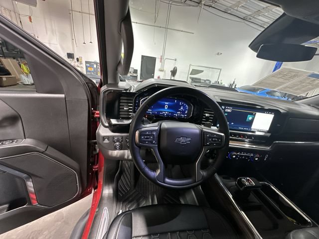 Used 2024 Chevrolet Silverado 1500 LT Trail Boss w/ Protection Package AWD/4WD image 15