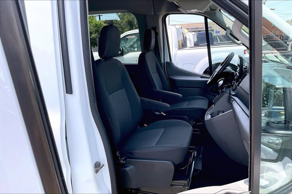 Certified 2021 Ford Transit 350 XLT RWD image 6