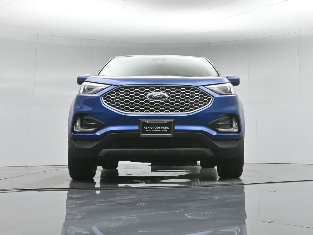 Certified 2024 Ford Edge SEL w/ Convenience Package AWD/4WD image 47