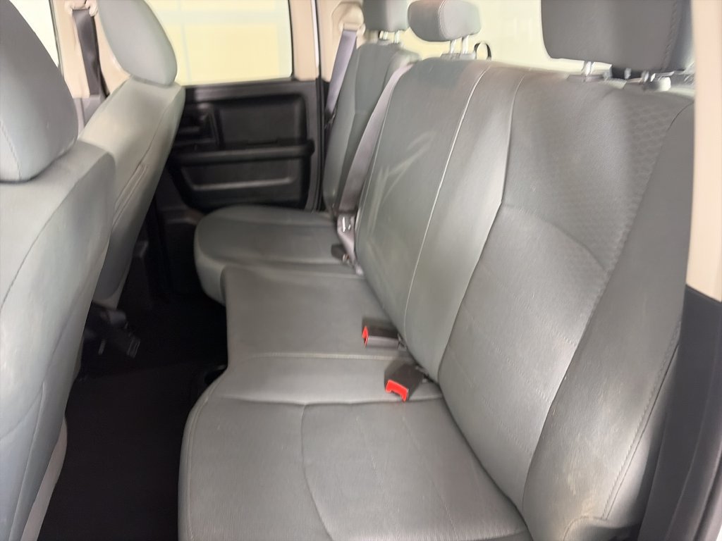 Used 2018 RAM 1500 Express w/ Express Value Package AWD/4WD image 13