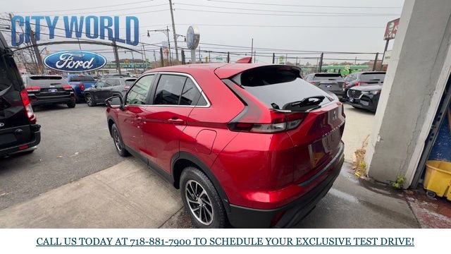 Used 2022 Mitsubishi Eclipse Cross ES image 4