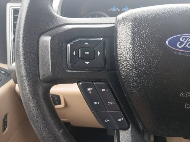 Certified 2017 Ford F250 XLT w/ XLT Value Package RWD image 7