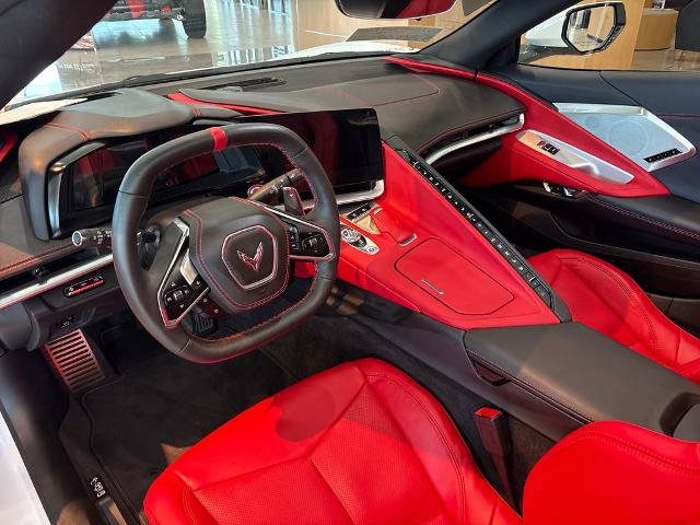 Used 2025 Chevrolet Corvette Stingray Preferred Cpe w/ Z51 Performance Package RWD image 6