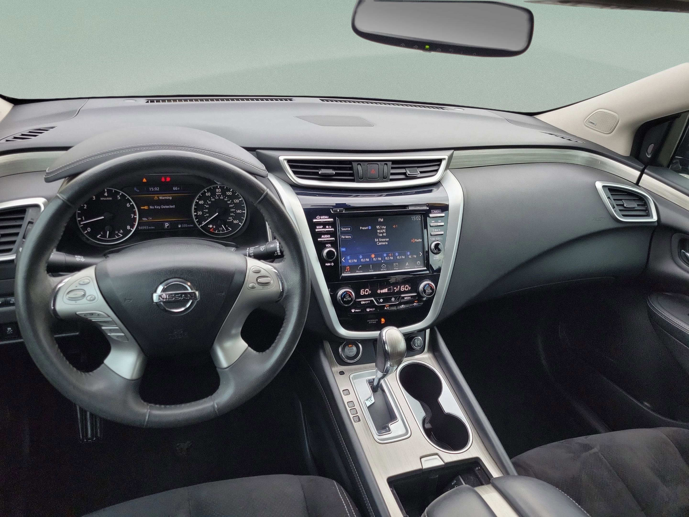 Used 2017 Nissan Murano SV w/ Premium Plus Package image 20