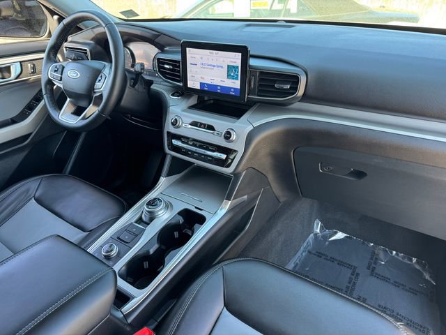 Certified 2023 Ford Explorer XLT w/ Equipment Group 202A AWD/4WD image 21
