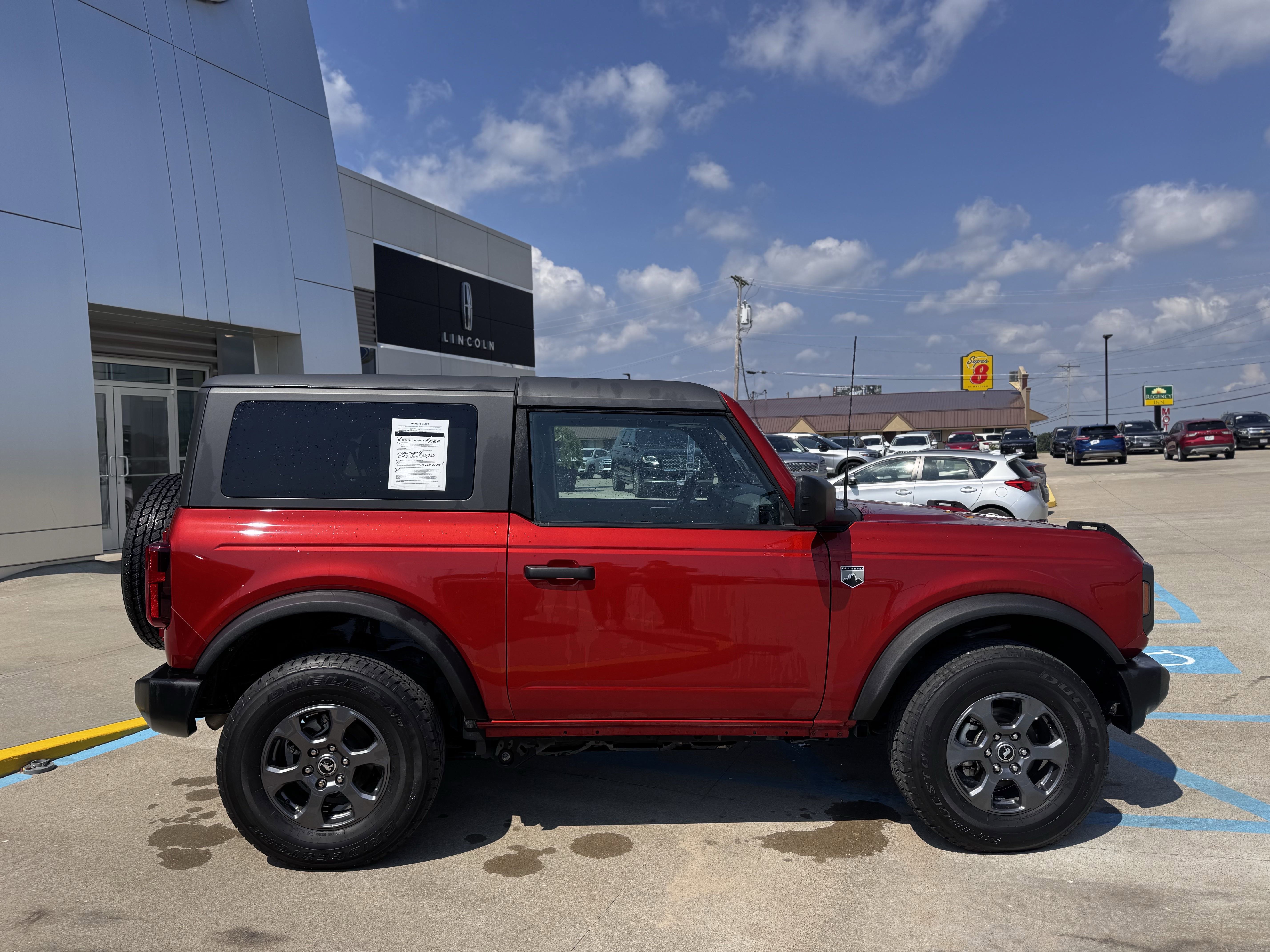 Certified 2022 Ford Bronco Big Bend image 3