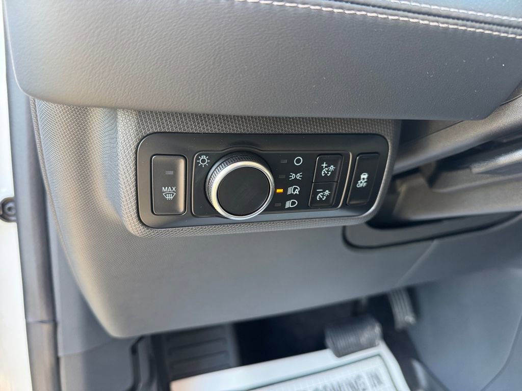 Certified 2024 Ford Mustang Mach-E Select image 28