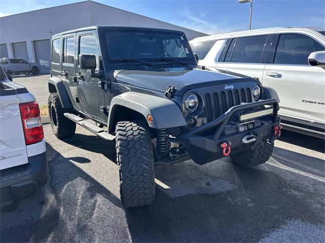 Used 2018 Jeep Wrangler Unlimited Sport w/ Connectivity Group image 3