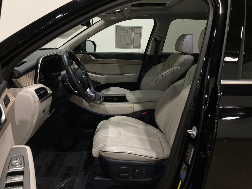 Used 2022 Hyundai Palisade Limited image 23