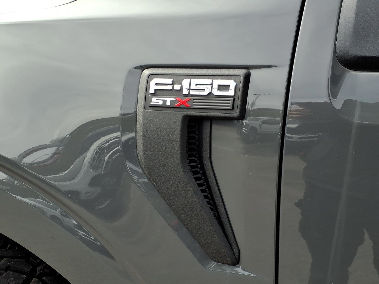 Certified 2021 Ford F150 XL w/ STX Appearance Package image 6