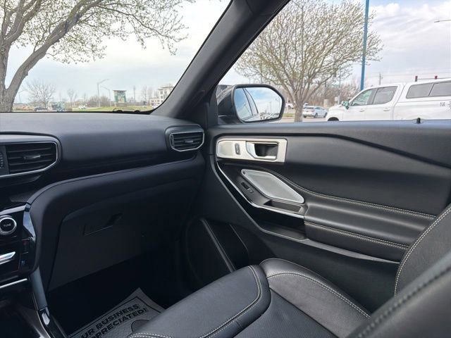 Certified 2024 Ford Explorer ST w/ Equipment Group 401A image 24