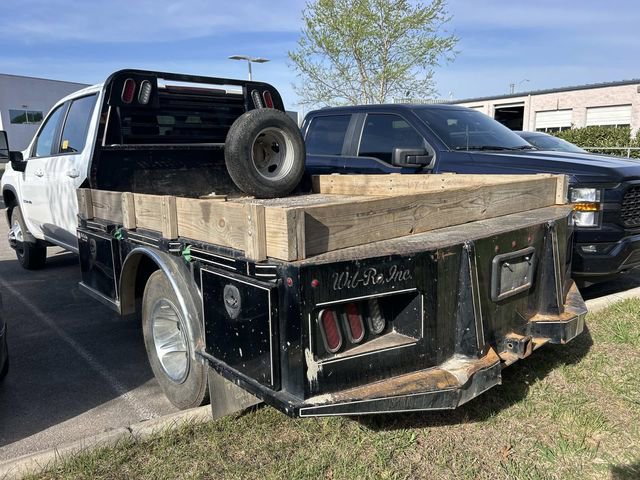 Used 2024 Chevrolet Silverado 3500 LT w/ Convenience Package image 6