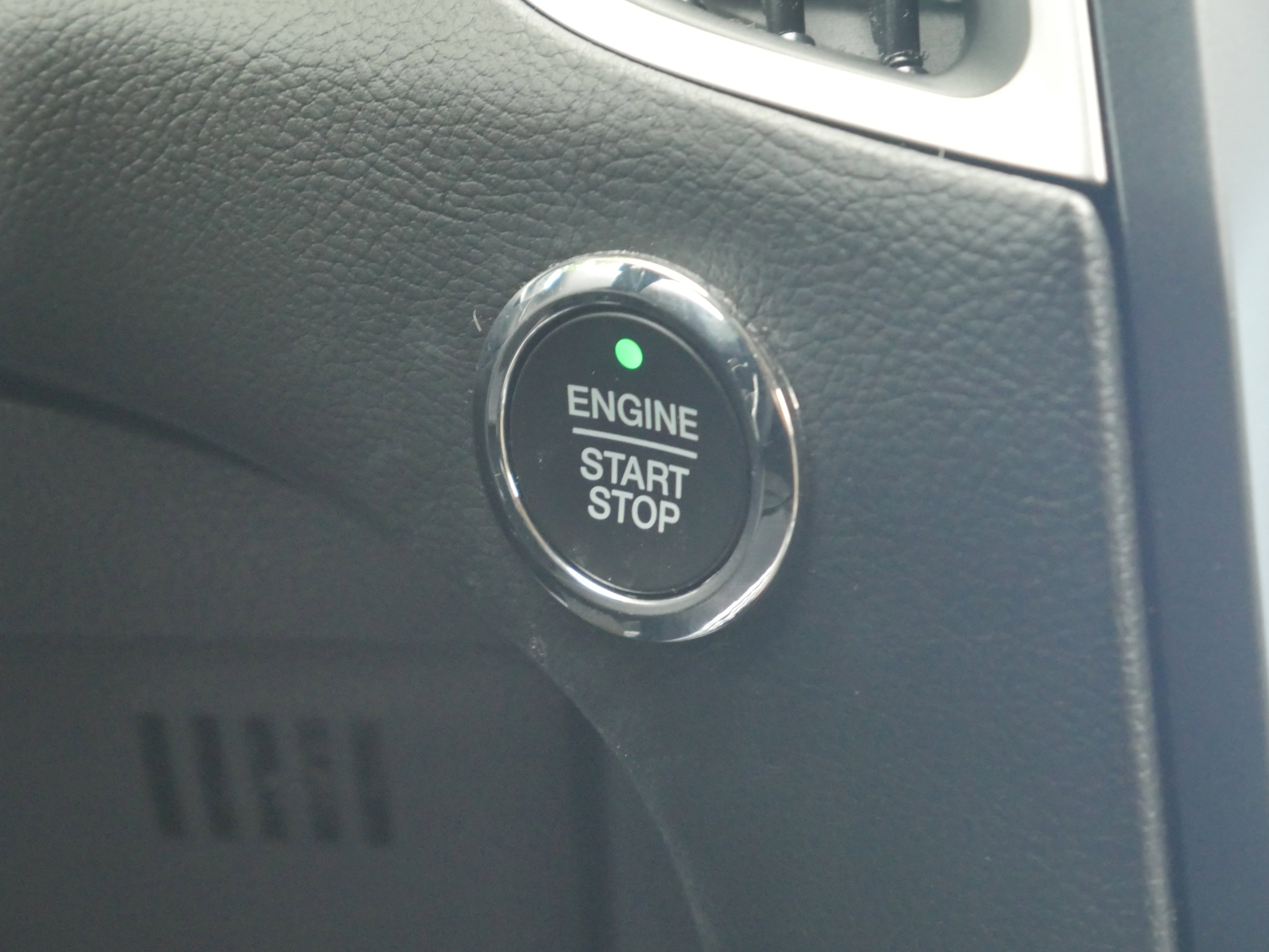 Certified 2022 Ford Edge SEL AWD/4WD image 8