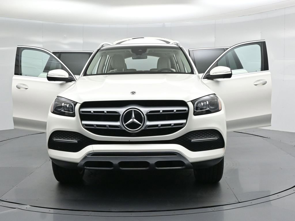 Used 2021 Mercedes-Benz GLS 450 4MATIC image 33