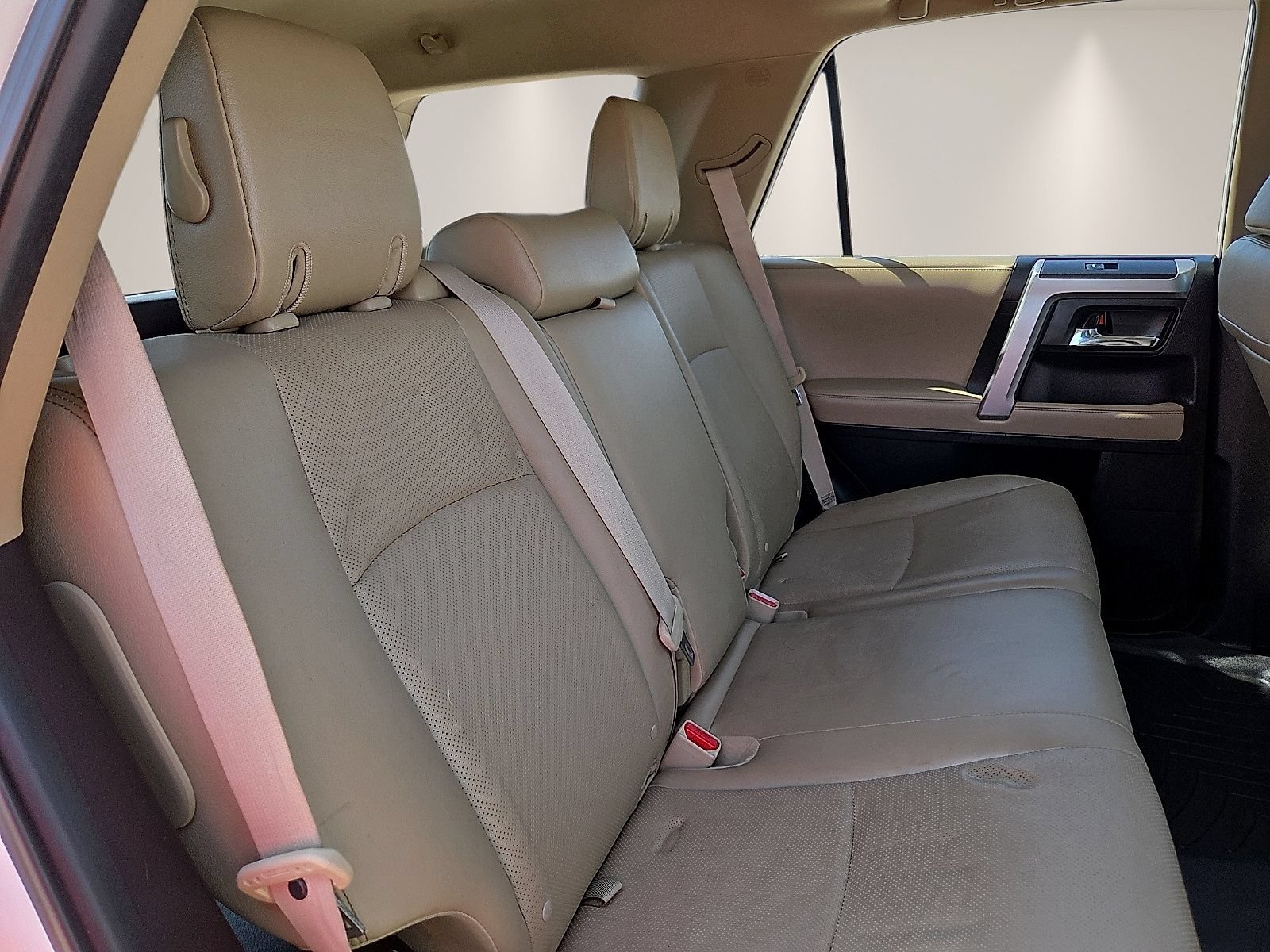 Used 2018 Toyota 4Runner Limited RWD image 9