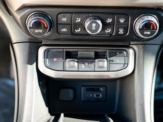 Used 2023 GMC Acadia Denali w/ Black Diamond Edition image 30