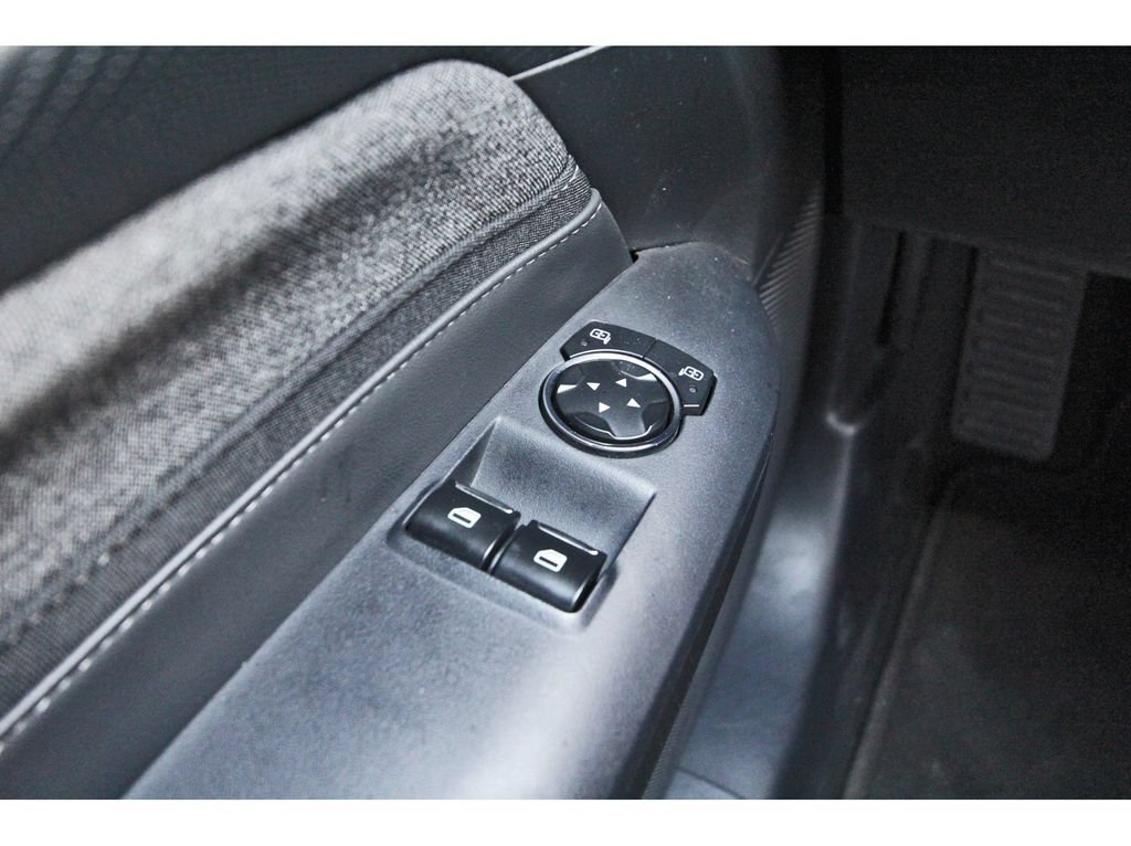 Certified 2024 Ford Mustang Coupe RWD image 17