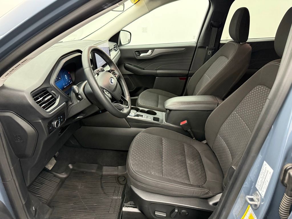 Certified 2023 Ford Escape Active w/ Tech Pack #2 image 18