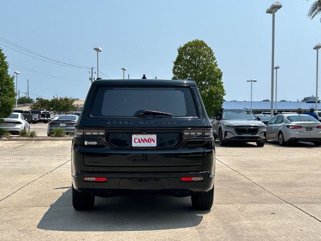 Used 2023 Jeep Grand Wagoneer Series III w/ Quick Order Packagew 28T AWD/4WD image 4