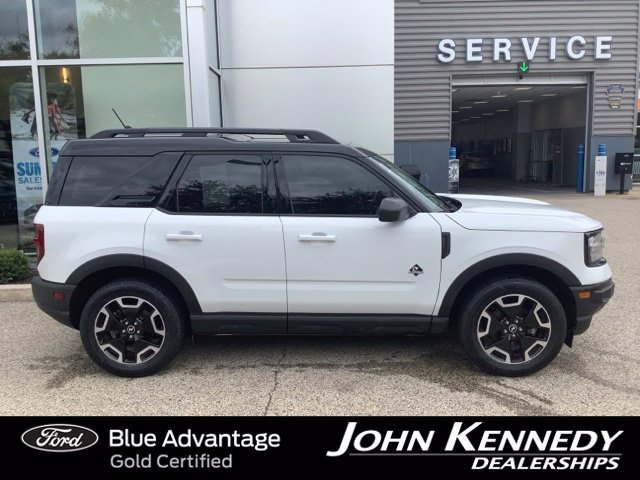 Certified 2024 Ford Bronco Sport Outer Banks w/ Tech Package AWD/4WD image 2