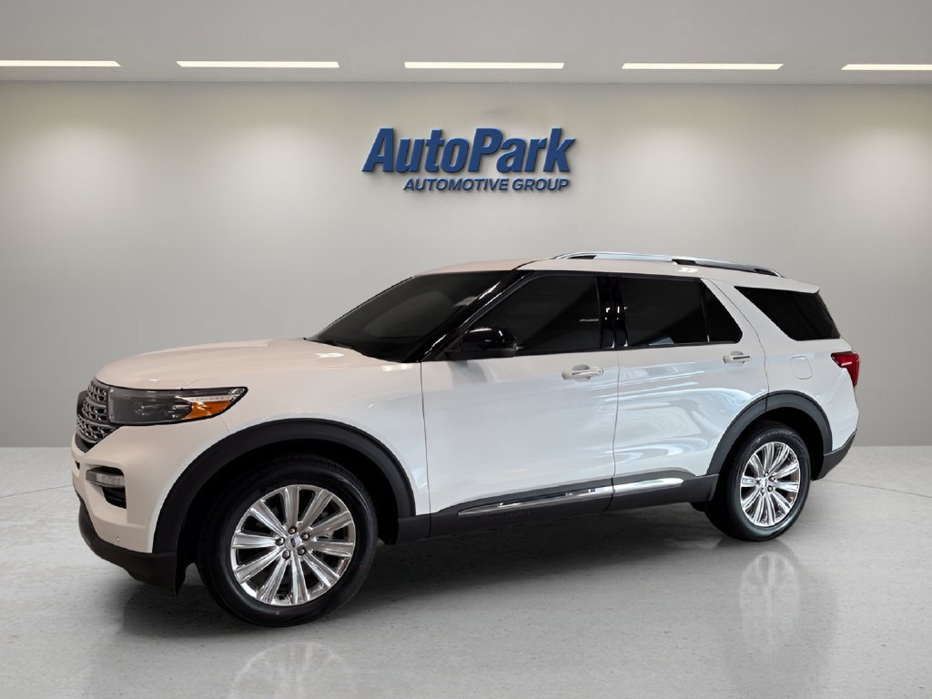 Certified 2023 Ford Explorer Limited w/ Limited Technology Package AWD/4WD image 3