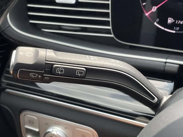 Used 2024 Mercedes-Benz GLS 580 4MATIC image 23