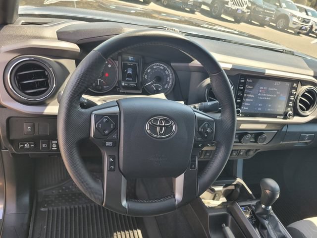 Used 2023 Toyota Tacoma TRD Off-Road w/ Technology Package AWD/4WD image 30