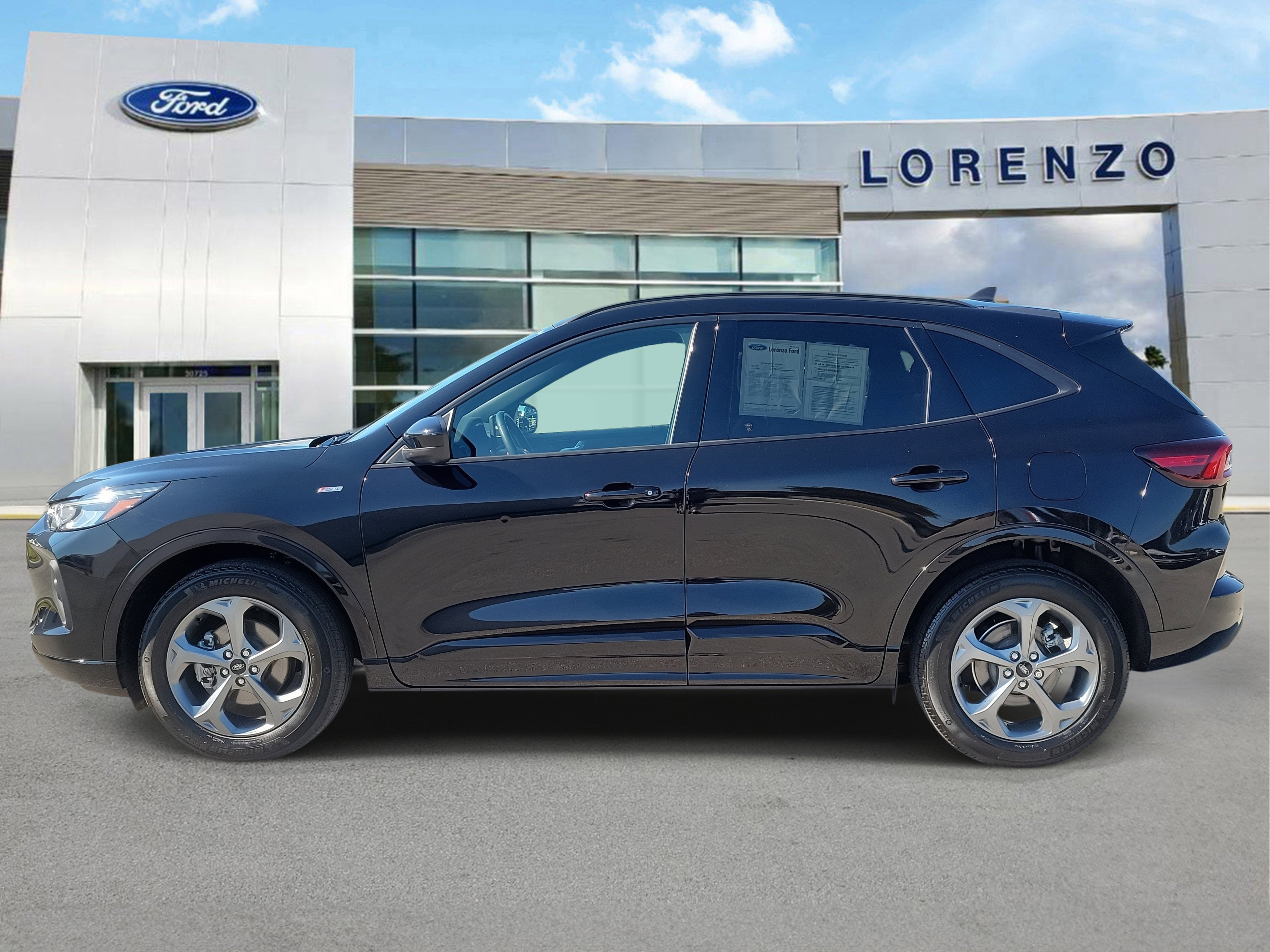 Certified 2023 Ford Escape ST-Line Select w/ Tech Pack #2 image 8