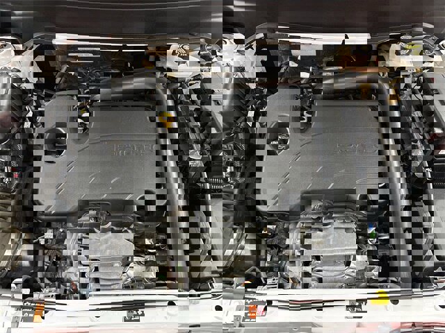 Used 2024 Chevrolet Equinox LT image 15