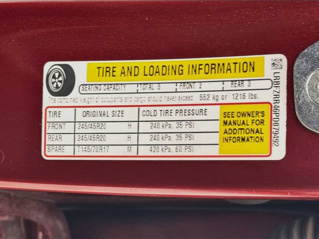 Used 2023 Buick Envision Avenir FWD image 37