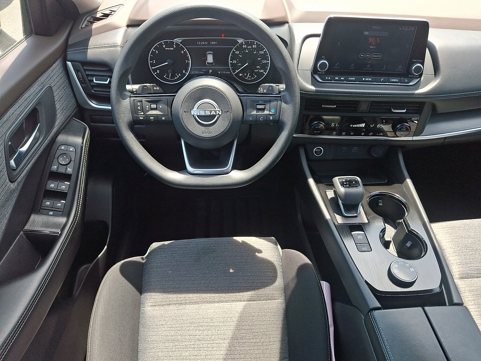 Used 2023 Nissan Rogue SV AWD/4WD image 12