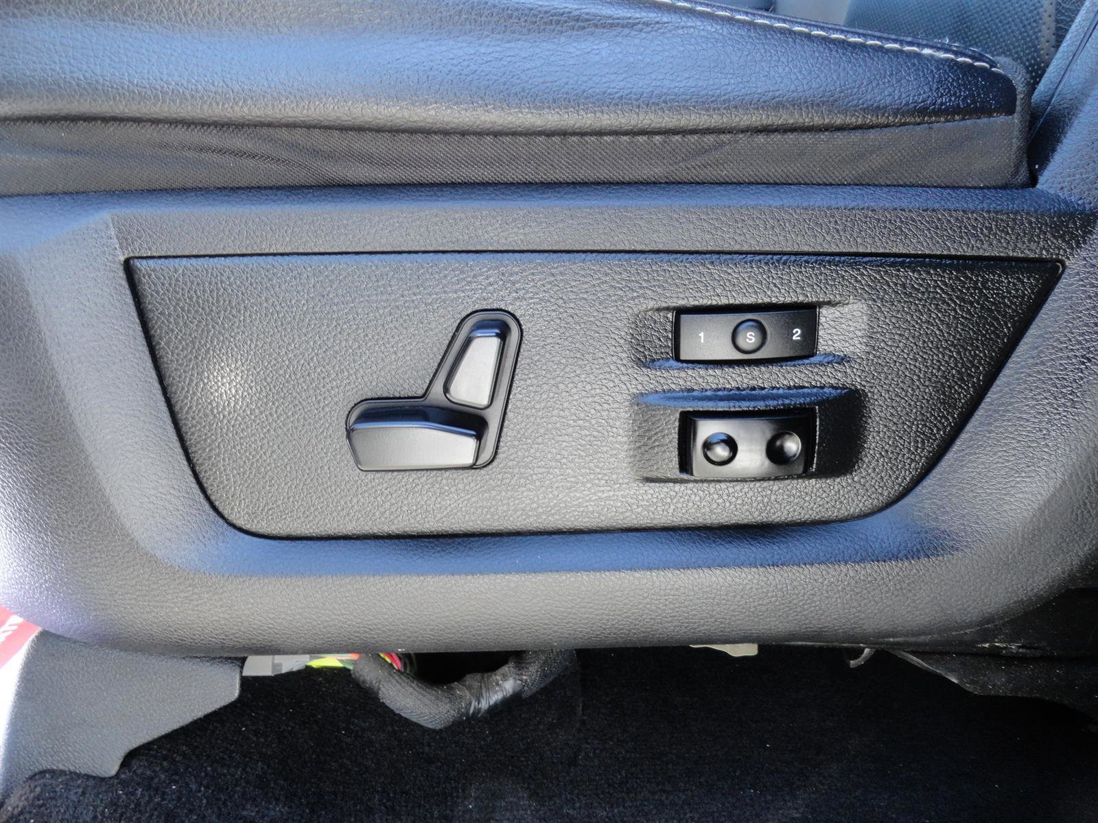 Used 2017 RAM 2500 Laramie w/ Snow Chief Group image 12